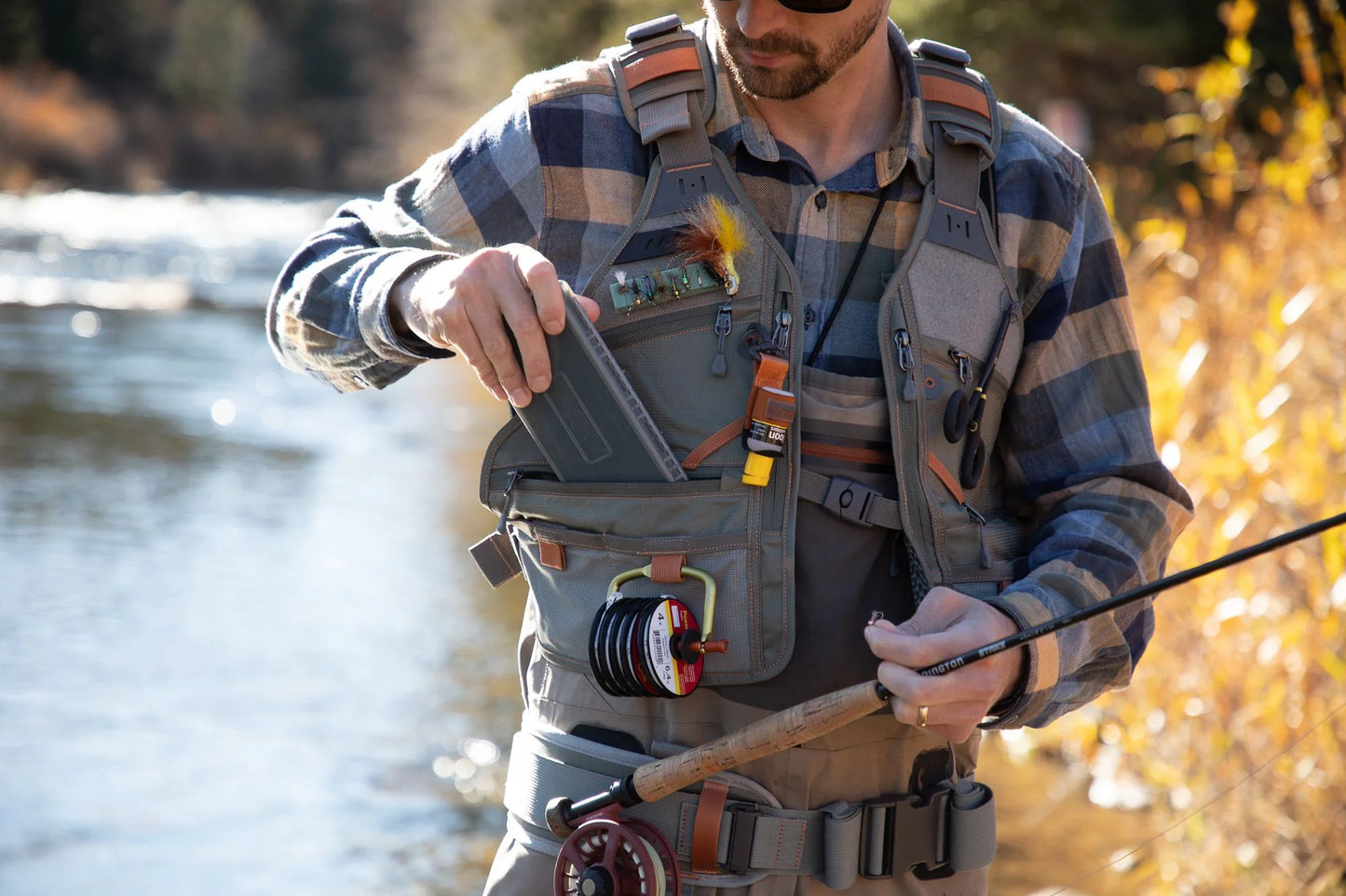 Fishpond Flint Hills Vest / Gravel